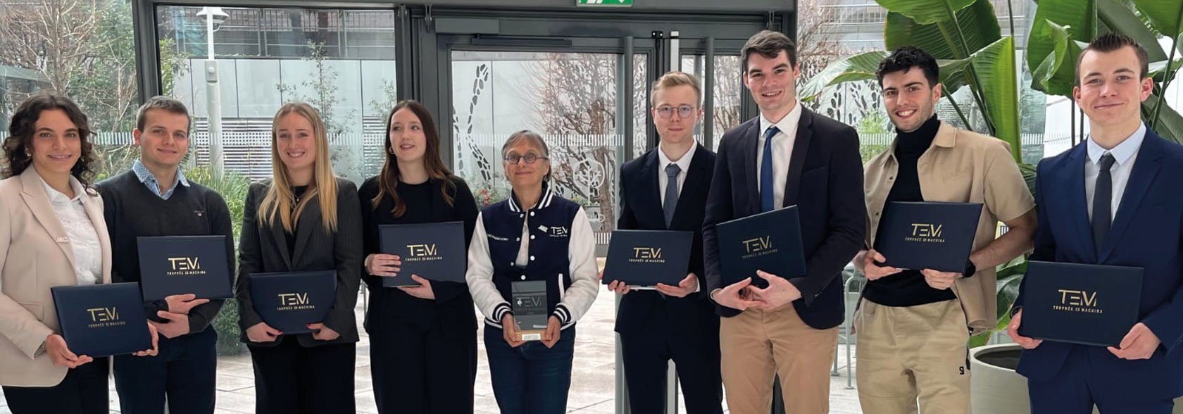 Les &eacute;tudiants de l'IUT Lorient aux Troph&eacute;es Ex Machina 2026 &agrave; Paris avec leur enseignante
